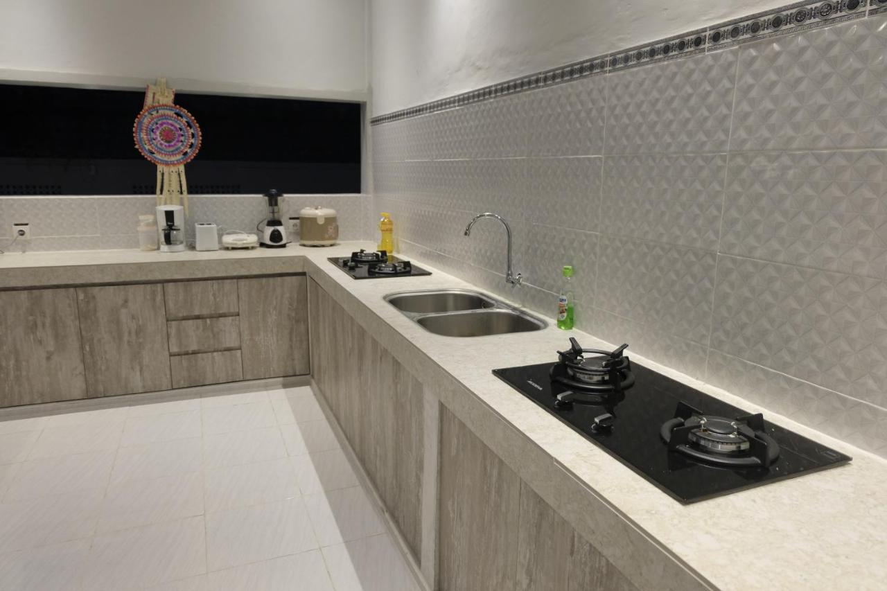 Anyar Guesthouse Canggu Экстерьер фото