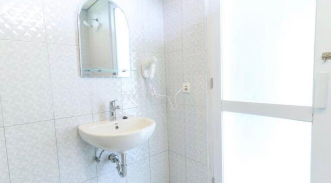 Anyar Guesthouse Canggu Экстерьер фото